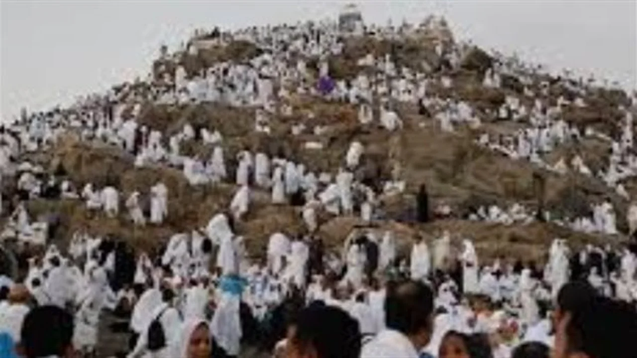 75 ألف مركبة.. عبور كثيف للطرق المؤدية إلى مكة المكرمة